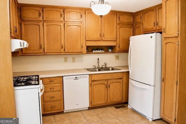 823 Ridge Avenue, Stone Mountain, GA 30083