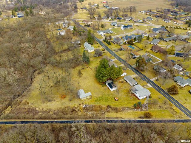 220 S PLEASANT HILL Road, East Peoria, IL 61611