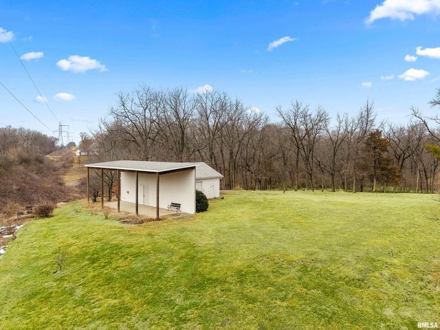 220 S PLEASANT HILL Road, East Peoria, IL 61611