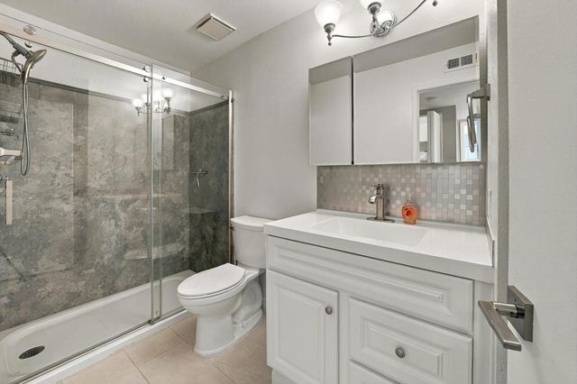 50 Avenida Las Palmas, Rancho Mirage, CA 92270