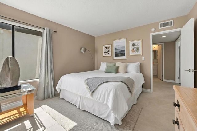50 Avenida Las Palmas, Rancho Mirage, CA 92270