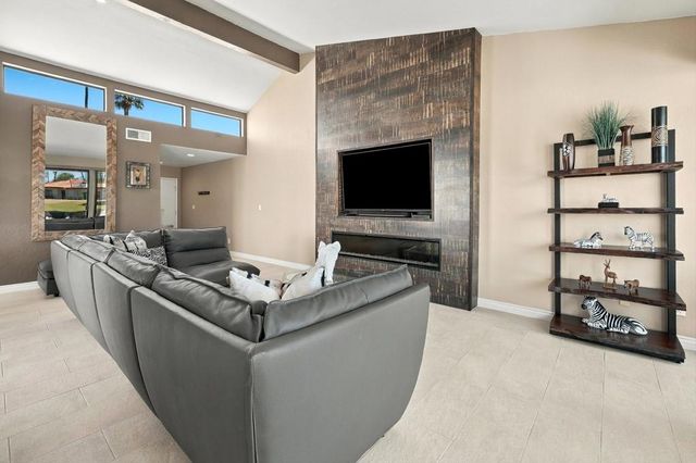 50 Avenida Las Palmas, Rancho Mirage, CA 92270