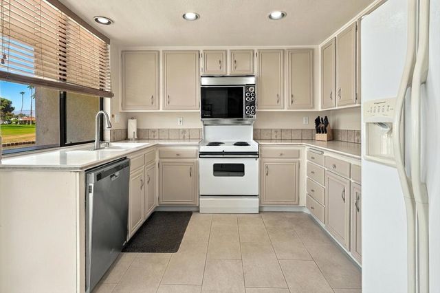 50 Avenida Las Palmas, Rancho Mirage, CA 92270