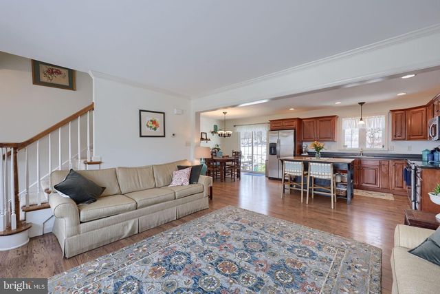 570 MOUNTAIN TOP DR, Denver, PA 17517