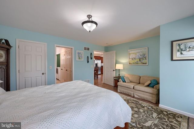 570 MOUNTAIN TOP DR, Denver, PA 17517