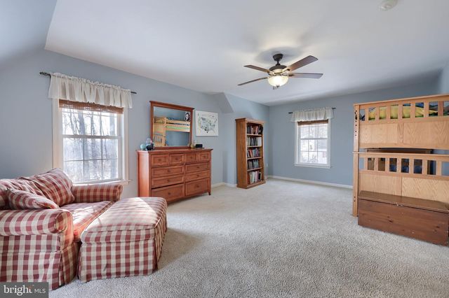 570 MOUNTAIN TOP DR, Denver, PA 17517