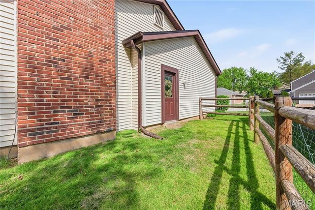 14894 Pheasant Hill Court, Chesterfield, MO 63017