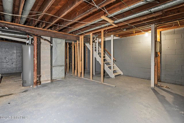 98 Mount Hope Drive, Albany, NY 12202