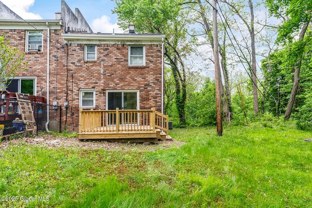 98 Mount Hope Drive, Albany, NY 12202