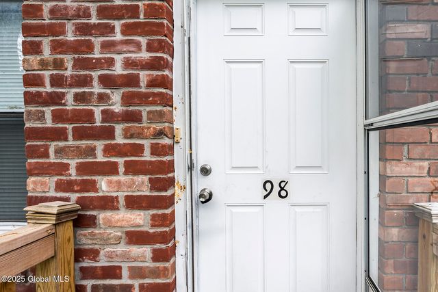 98 Mount Hope Drive, Albany, NY 12202