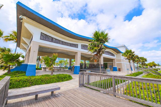 1917 NE 3rd Street 109, Deerfield Beach, FL 33441