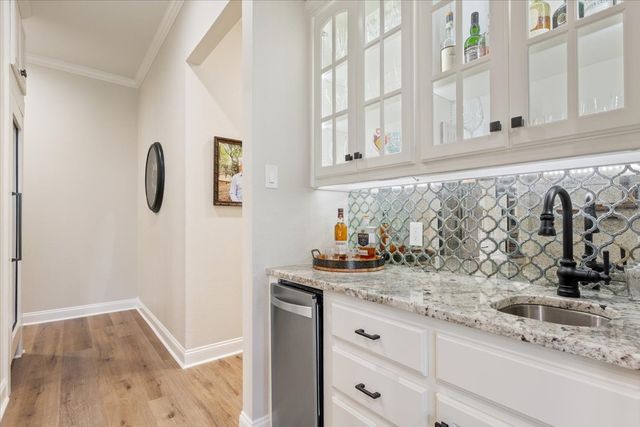 2021 Rockbridge Road, Waco, TX 76657