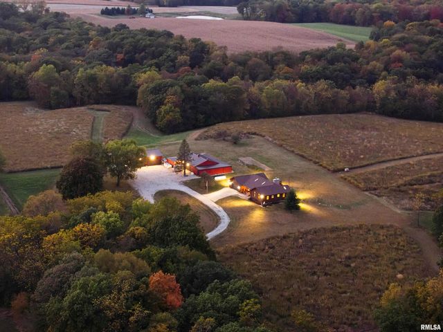 1066 County Road 1150 N Road, Henry, IL 61537