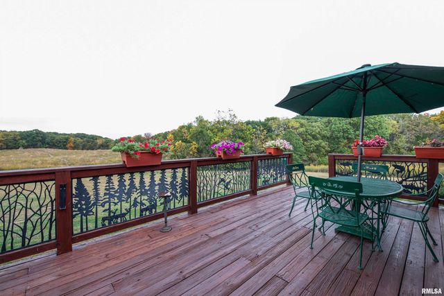 1066 County Road 1150 N Road, Henry, IL 61537