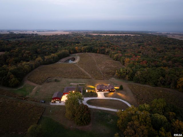 1066 County Road 1150 N Road, Henry, IL 61537