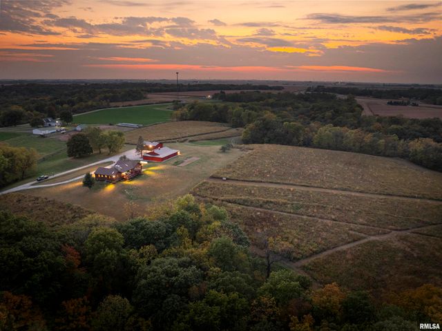 1066 County Road 1150 N Road, Henry, IL 61537