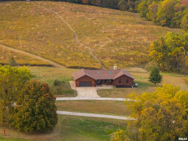 1066 County Road 1150 N Road, Henry, IL 61537