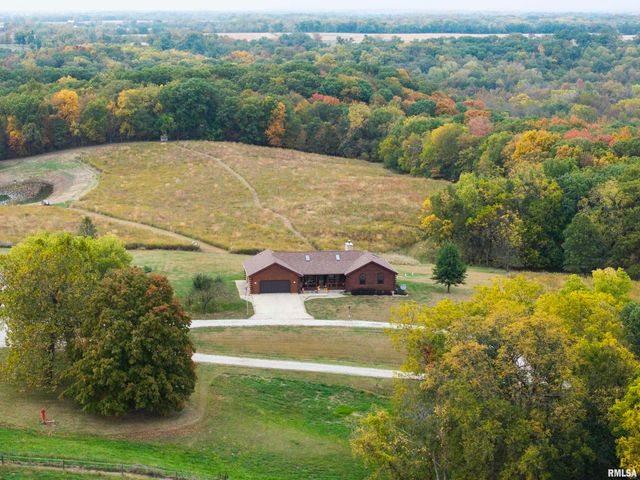 1066 County Road 1150 N Road, Henry, IL 61537