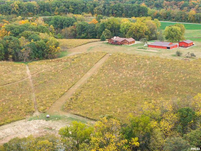 1066 County Road 1150 N Road, Henry, IL 61537