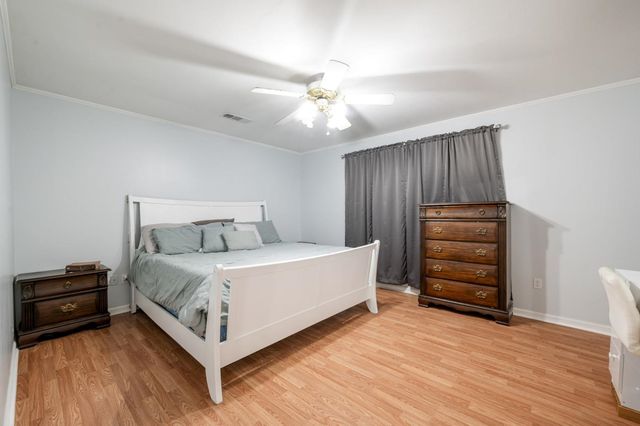 204 Midland Dr, Houma, LA 70360