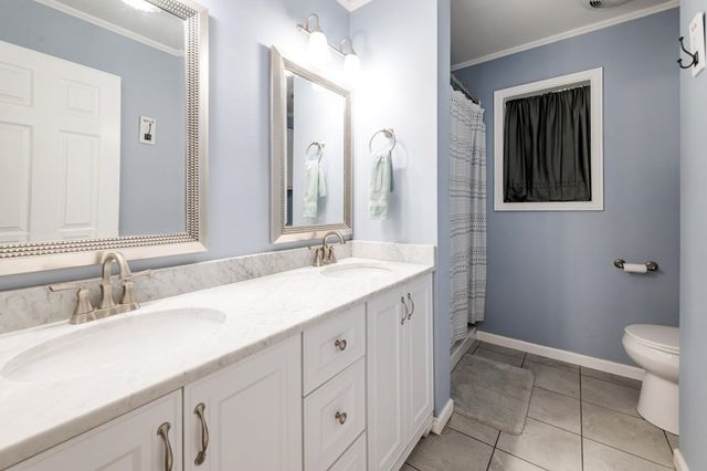 204 Midland Dr, Houma, LA 70360