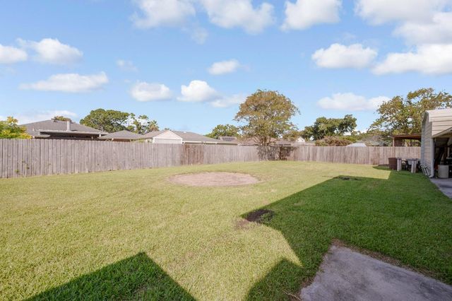 204 Midland Dr, Houma, LA 70360