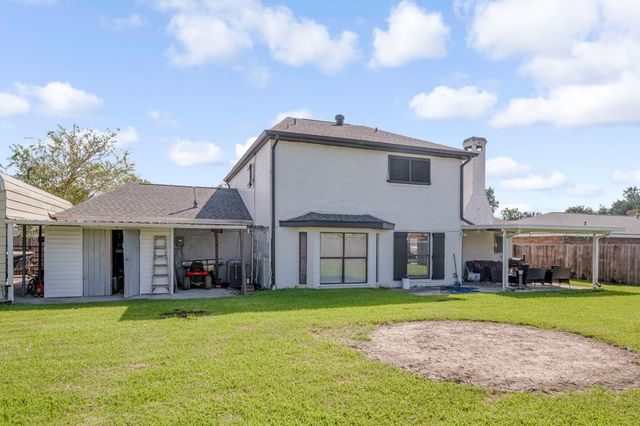 204 Midland Dr, Houma, LA 70360