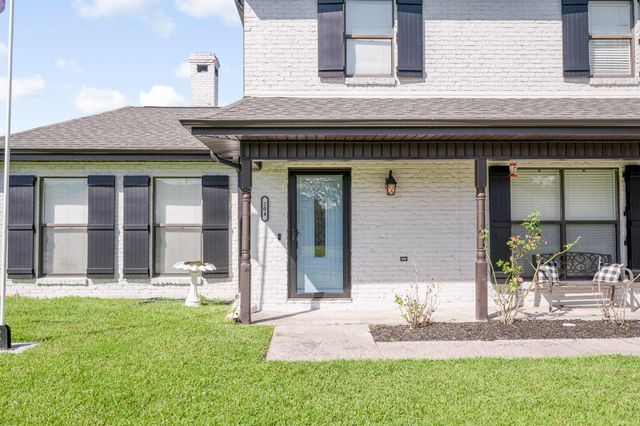 204 Midland Dr, Houma, LA 70360