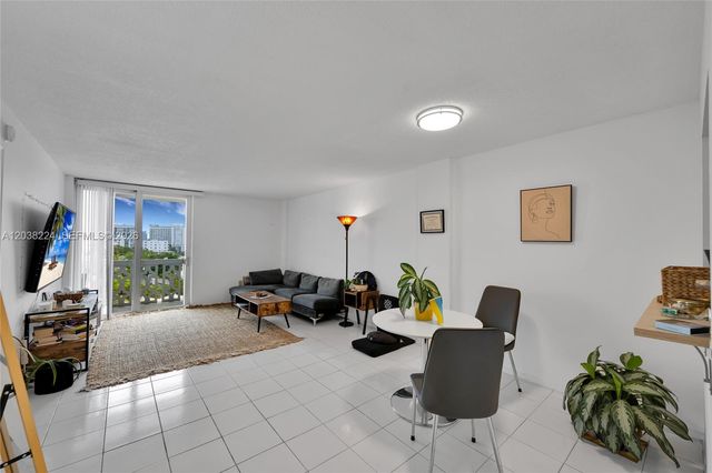1020 Meridian Ave 715, Miami Beach, FL 33139