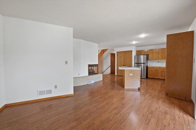 15661 W Ridge ROAD, New Berlin, WI 53151