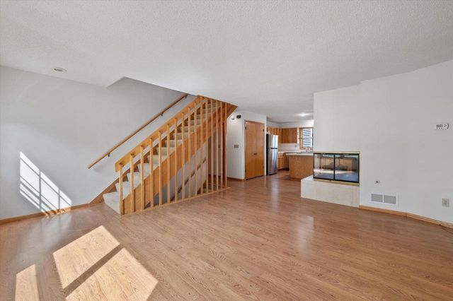 15661 W Ridge ROAD, New Berlin, WI 53151