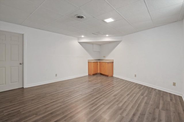 15661 W Ridge ROAD, New Berlin, WI 53151