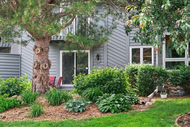15661 W Ridge ROAD, New Berlin, WI 53151