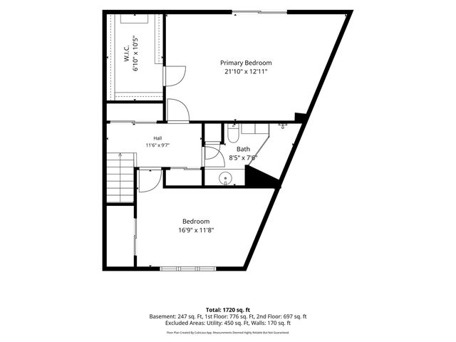 15661 W Ridge ROAD, New Berlin, WI 53151