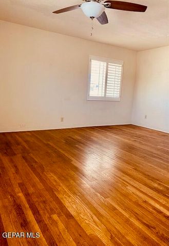 1924 SAINT JOHNS Drive, El Paso, TX 79903