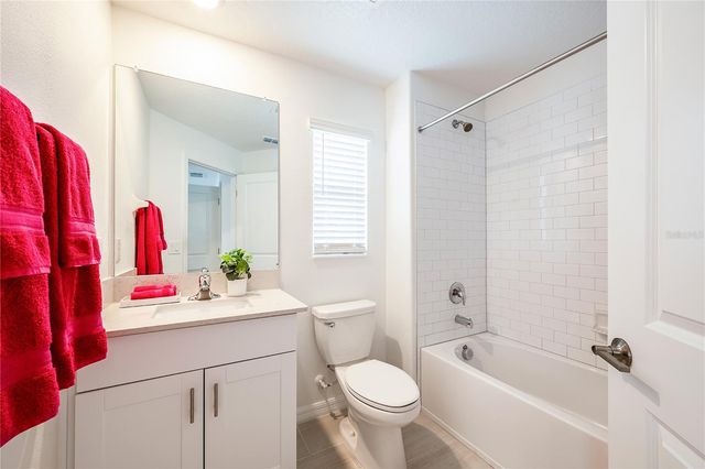 5095 CAPRI HARBOR DRIVE, Wimauma, FL 33598