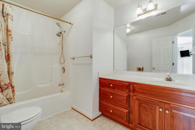 6194 HARD BARGAIN CIR, Indian Head, MD 20640