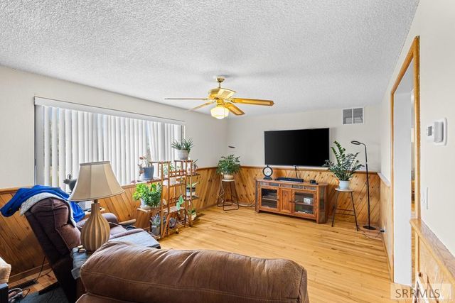624 W Tyhee Road, Pocatello, ID 83202