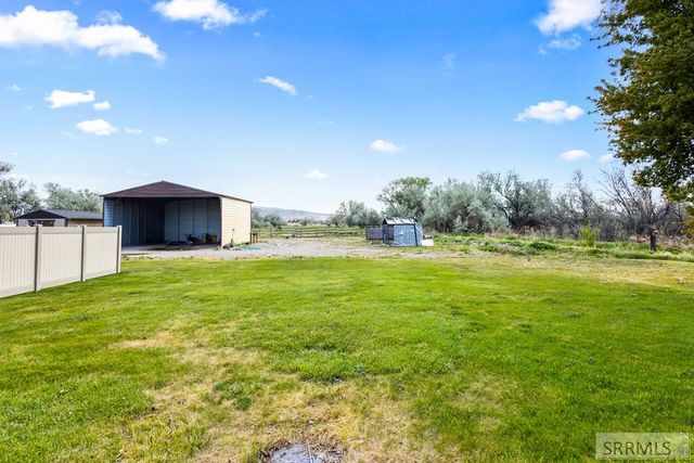 624 W Tyhee Road, Pocatello, ID 83202
