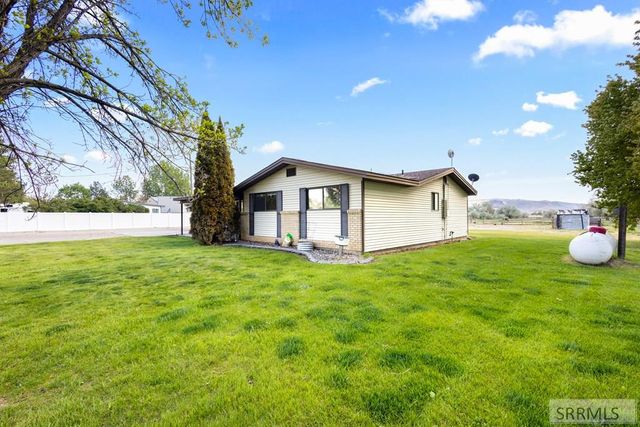 624 W Tyhee Road, Pocatello, ID 83202