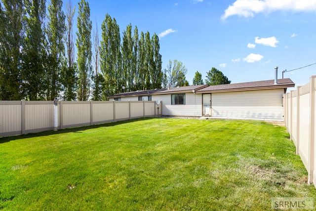 624 W Tyhee Road, Pocatello, ID 83202
