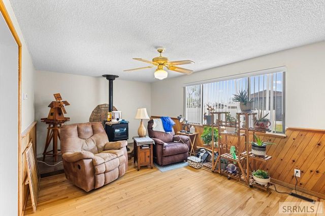 624 W Tyhee Road, Pocatello, ID 83202