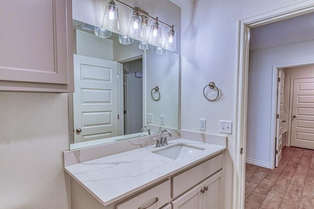 622 Red Cedar Way, Norman, OK 73069