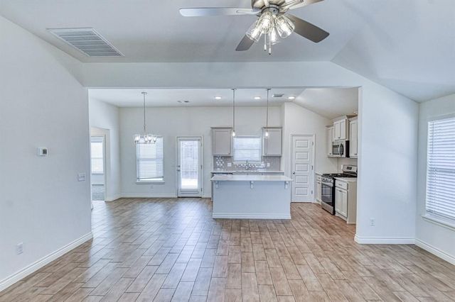 622 Red Cedar Way, Norman, OK 73069