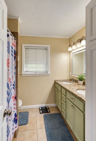 2608 Douglas Drive, Bossier City, LA 71111