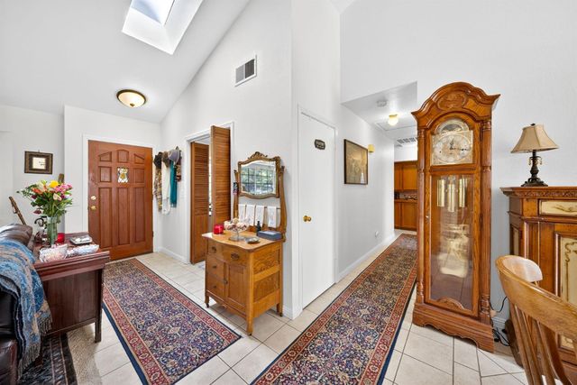 2216 Ellery Avenue, Clovis, CA 93611