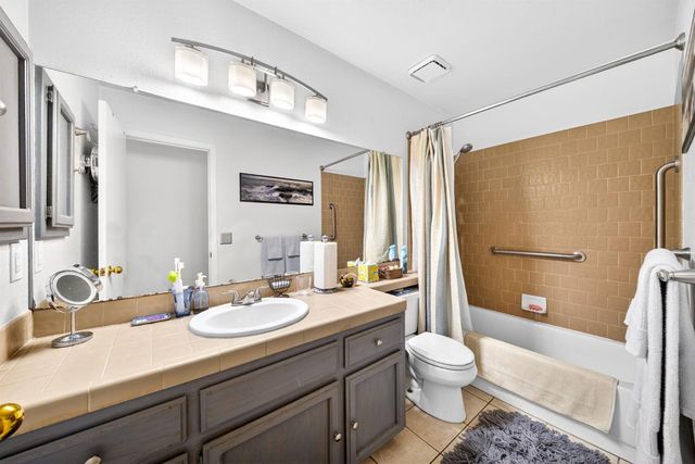 2216 Ellery Avenue, Clovis, CA 93611