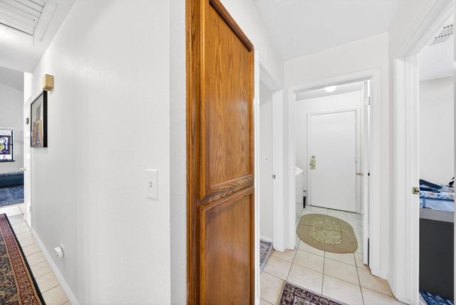 2216 Ellery Avenue, Clovis, CA 93611