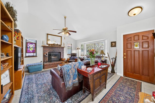 2216 Ellery Avenue, Clovis, CA 93611