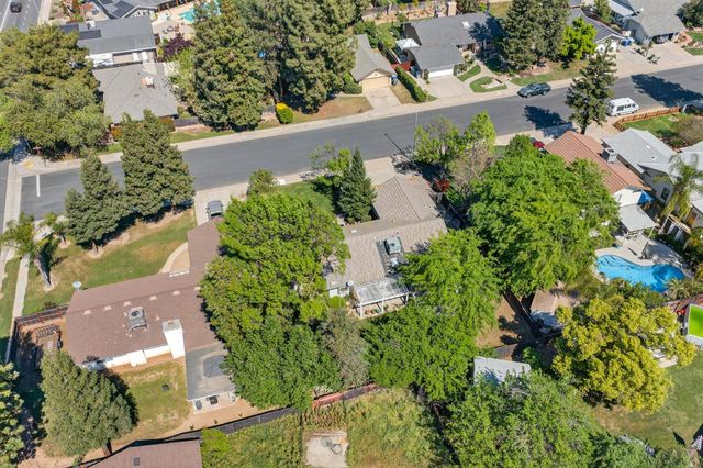 2216 Ellery Avenue, Clovis, CA 93611